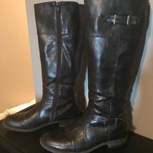 Women's brown riding boots